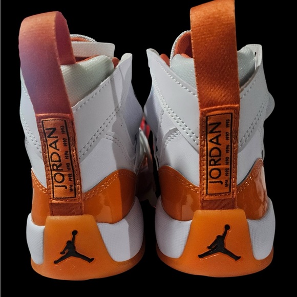 Jordan Women’s Jumpman Two Trey - Picture 1 of 7
